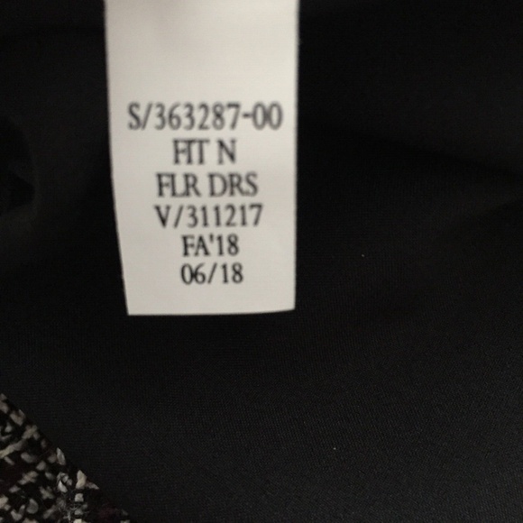 Banana Republic Women's Jumper Dress Tweed Sleeveless Lined Burgundy Size 6 NWT - Picture 16 of 16